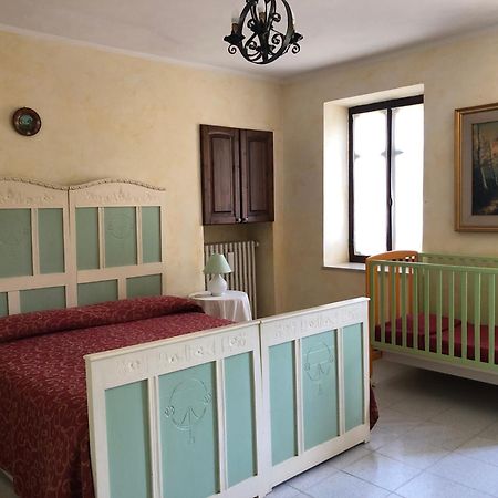 Casa Dei Ciliegi Castell'Alfero Villa Exterior photo