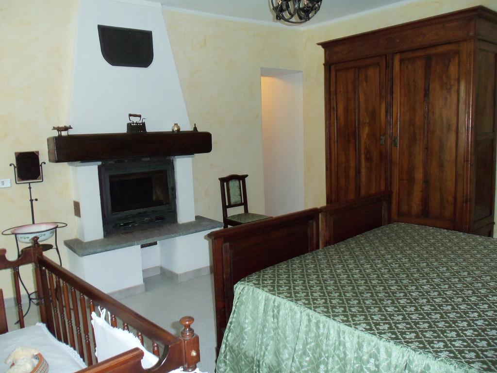 Casa Dei Ciliegi Castell'Alfero Villa Room photo